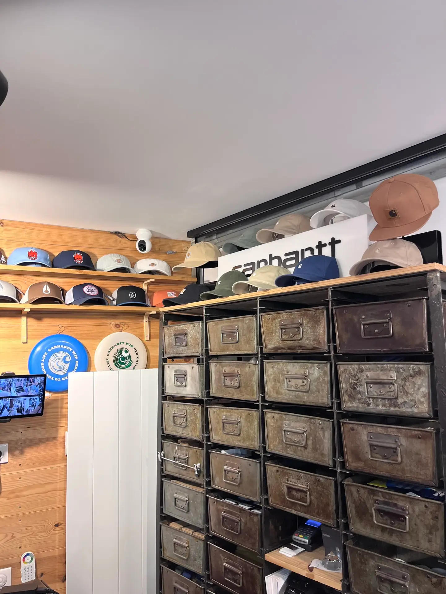 Photos de notre coin casquettes